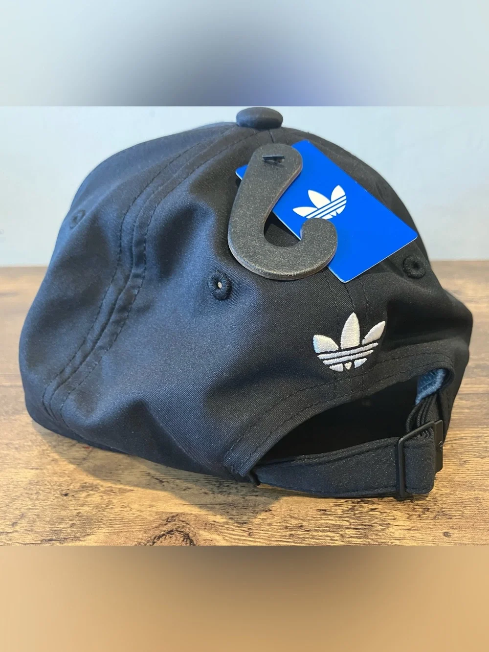 Adidas women’s cap
